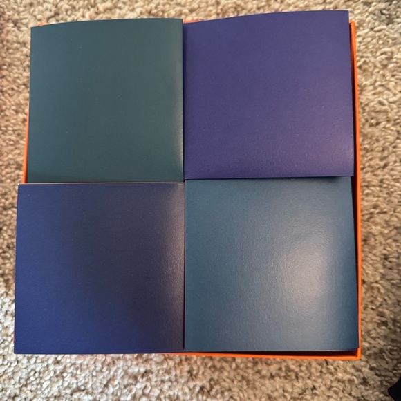 Hermes Ombres Minérales Eyeshadow Set in Gold - Picture 3 of 5